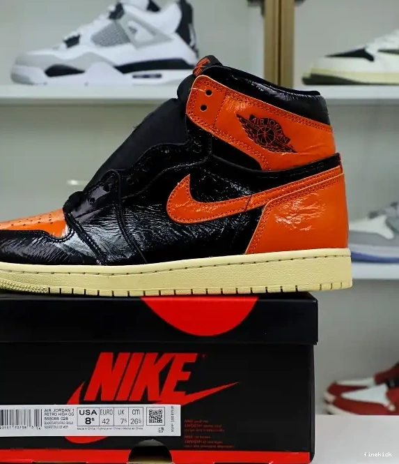 'SHATTERED JORDAN 1 AIR BACKBOARD OG HIGH RETRO 3.0' 0706